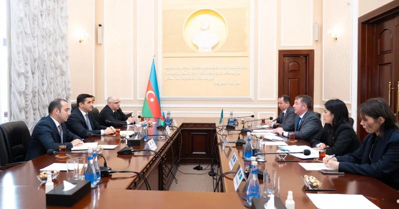 Azərbaycan və Qazaxıstan ədliyyə nazirləri arasında görüş baş tutub FOTO