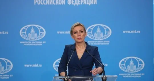 Захарова назвала крупнейшей аферой в истории соглашение Макрона и Зеленского