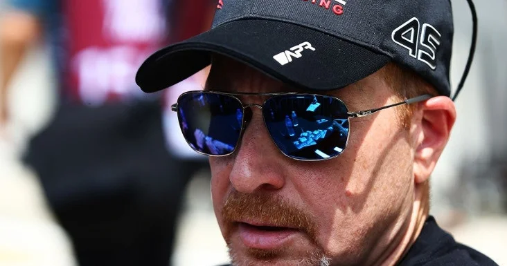 Corc Kurts “Mercedes” “Formula 1” komandasının həmsahibi olub