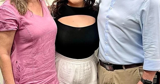 Partiya rəhbəri qızının bu görüntülərinə görə istefa verdi ŞOK FOTOLAR