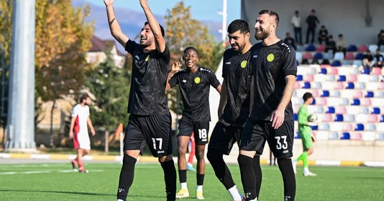 Zaqatala Şahdağ Qusar ı doğma meydanda məğlub etdi VİDEO