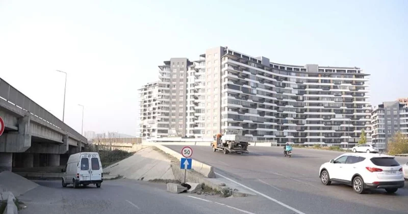 Bu yolda nəqliyyatın hərəkəti dəyişdirilir Məsafə 4 km qısalacaq VİDEO