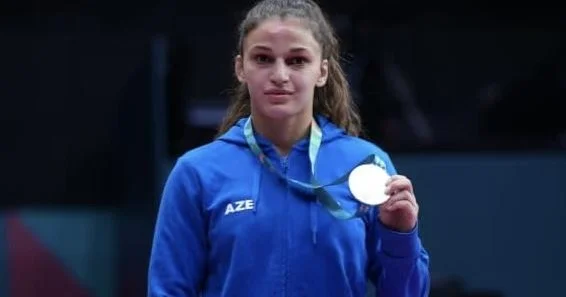 Güləşçilərimizdən İslamiadada daha 3 medal