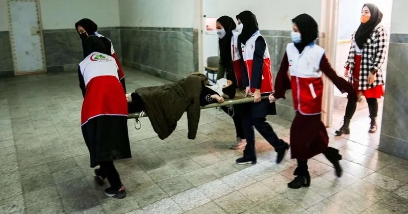 Güney Azərbaycanda 36 şagird zəhərləndi