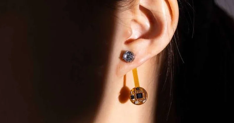 Sağlamlıq və yuxunu izləyən ağıllı sırğalar təqdim edildi