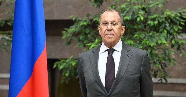 Lavrov Əraqçi ilə danışdı