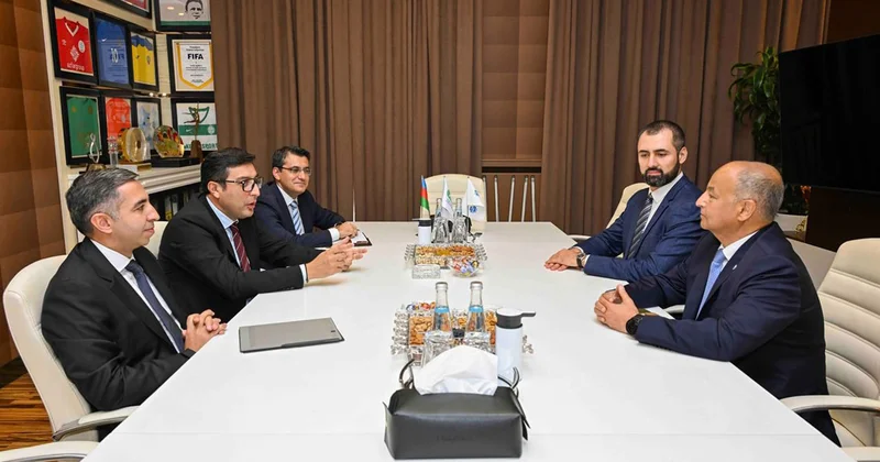 Fərid Qayıbov Hüseyn Əl Müsəlləmi qəbul etdi