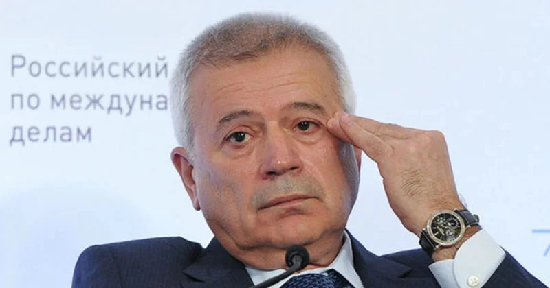 Решение, потрясшее империю Вагита Алекперова, вступает в силу главная тема