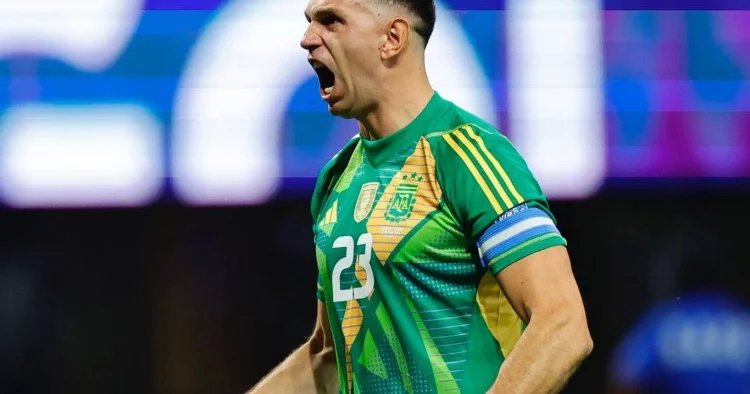 Tottenhem dünya çempionunu transfer etmək istəyir