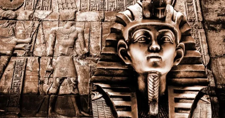 Alimlər Tutanxamonun mumiyasını parçalayıblar DƏHŞƏTLİ FAKTLAR