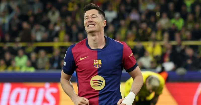 Barselona dan Levandovskiyə şok tələb: Bir daha qol vurma