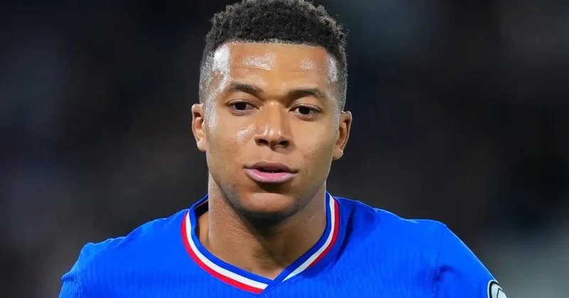 Azərbaycana gəlməyən Mbappenin davranışı tənqid edildi