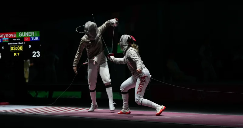 İslamiada: Azərbaycanın qılıncoynatma komandası finala yüksəlib