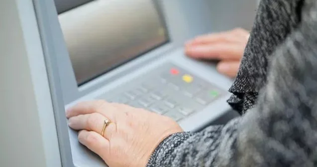 “Əmək pensiyalarının orta aylıq məbləği 590 manat olacaq”