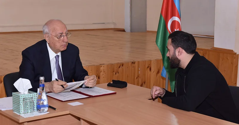 Zakir Fərəcov sakinlərin müraciətini dinlədi FOTOLAR