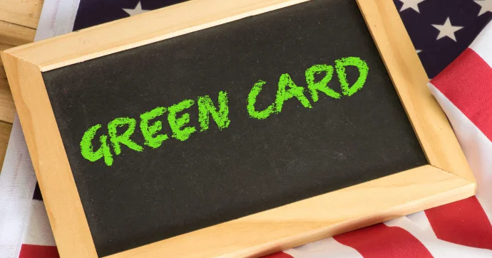 ABŞ “Qızıl kart” satışından 1,3 milyard dollar qazanc əldə edib