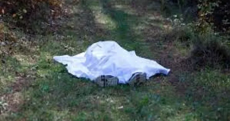 Qız sevgilisinin başından vurulmuş meyitini tapdı: telefon vasitəsilə