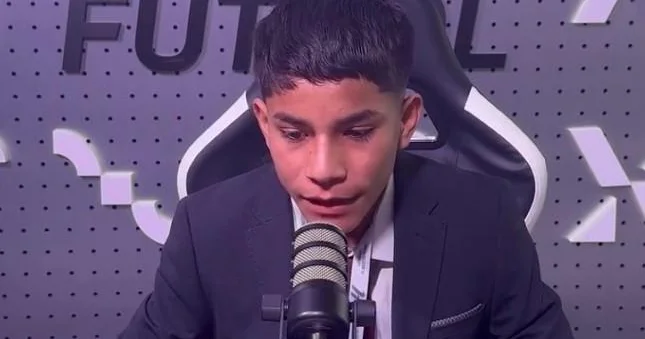 Fenomenə çevrilən dünyanın ən gənc futbol şərhçisi Video