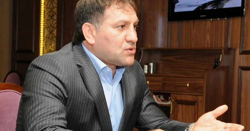 Füzuli Musayev Müdafiə Nazirliyi komandasını təhqir etdi