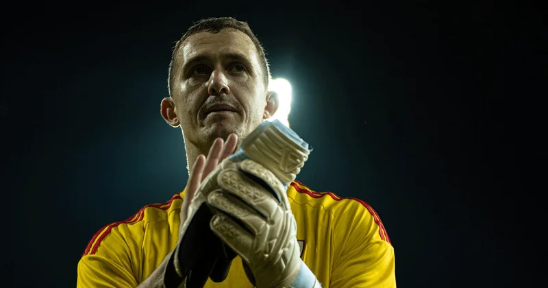 Lunyov ən zəif qapıçı oldu