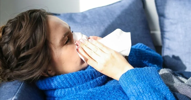 Mutasiyaya uğramış qrip: H3N2 diqqət mərkəzində Simptomları