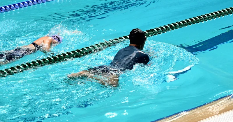 “Üzgüçülük hamı üçün” yarışına start verilib FOTO