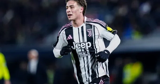 Türkiyəli ulduzlar ayın ən yaxşısı seçildilər