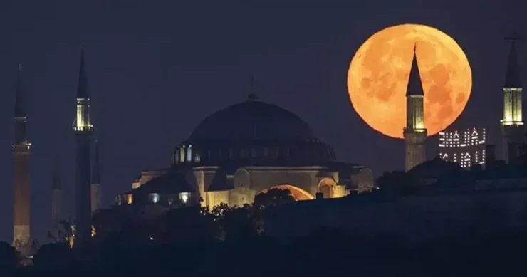 Sabah İslam dünyası üçün 33 ildən sonra bir ilk olacaq