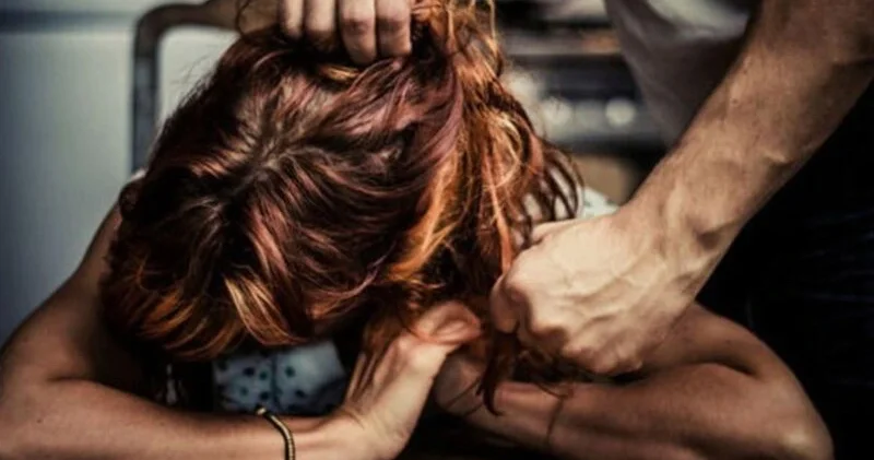 Rusiya vətəndaşı Dubayda stüardessanı qətlə yetirdi