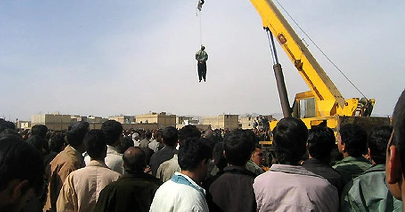 İran Keşavərzini edam etdi