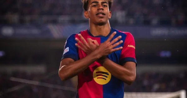 Yamal hamını geridə qoydu