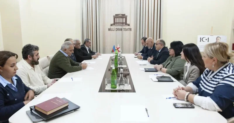 Milli Teatrın yeni tamaşası: Kral Lir gürcü rejissorun quruluşunda