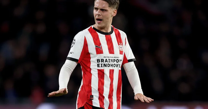 “Fənərbağça” PSV nin yarımmüdafiəçisi Vermanla müqavilənin şərtlərini razılaşdırıb