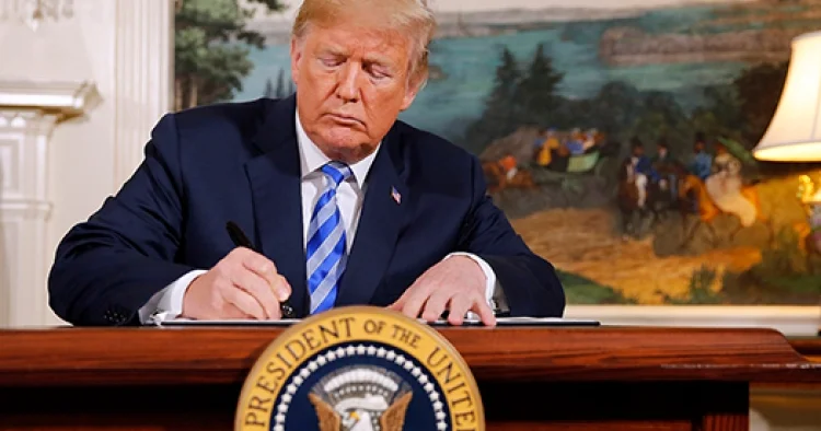 Tramp ABŞ da 6G şəbəkələrinin inkişafı ilə bağlı memorandum imzalayıb