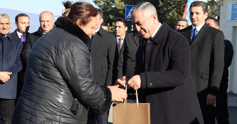 Kərkicahana ilk qayıdış 30 ailəyə evlərin açarları təqdim edildi