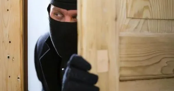 48 ədəd kombi oğurlayan şəxs saxlanıldı