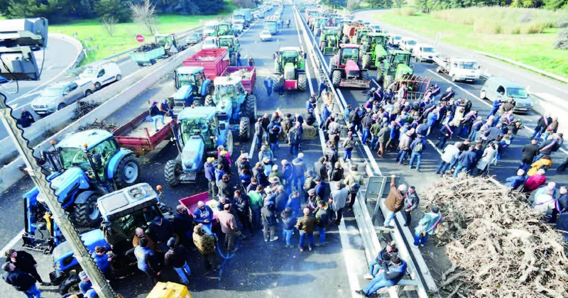 Fransada fermerlərin etirazlarını eşidən yoxdur