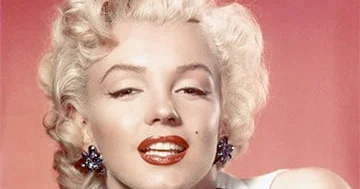 Monronun “Ad günün mübarək” mahnısının ikonik ifası haqqında hekayə...