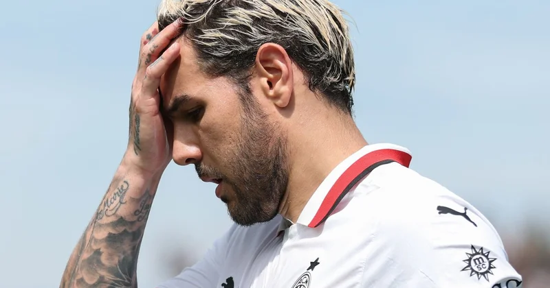 Nə qədər ki, bəzi adamlar Milan dadırlar, qayıdan deyiləm