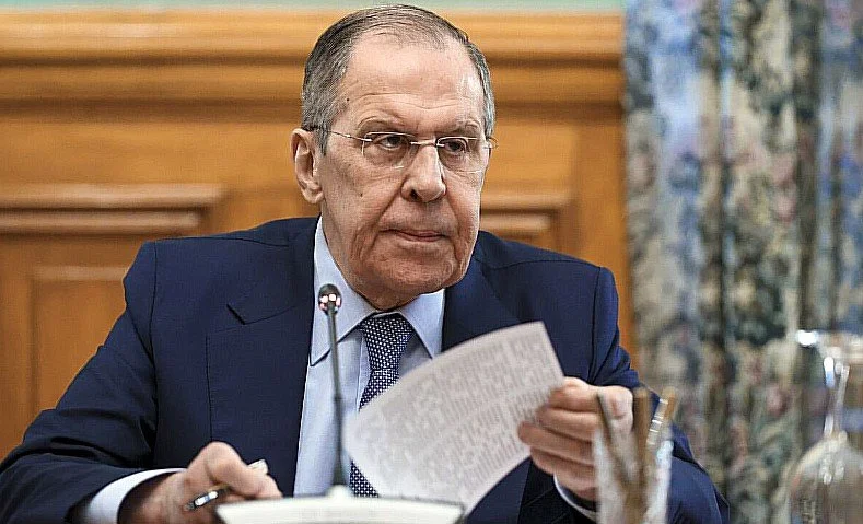 Lavrov erməni jurnalistin Azərbaycanla bağlı sualına qəzəbləndi