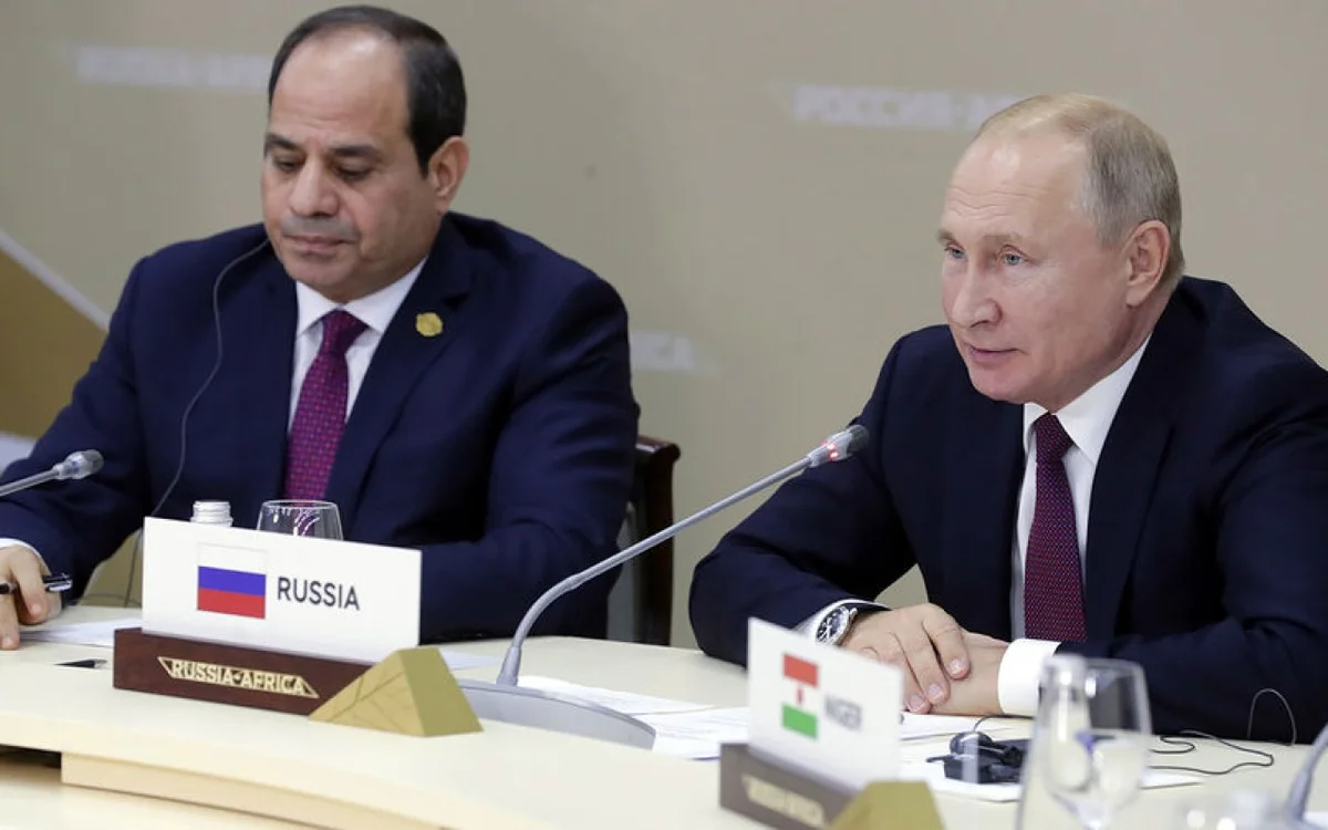 Putin misirli həmkarı ilə müzakirə APARDI