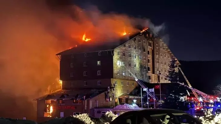 Boludan ürəkdağlayan xəbər gəldi: Bir ailənin 5 üzvü yanaraq ölüb FOTO