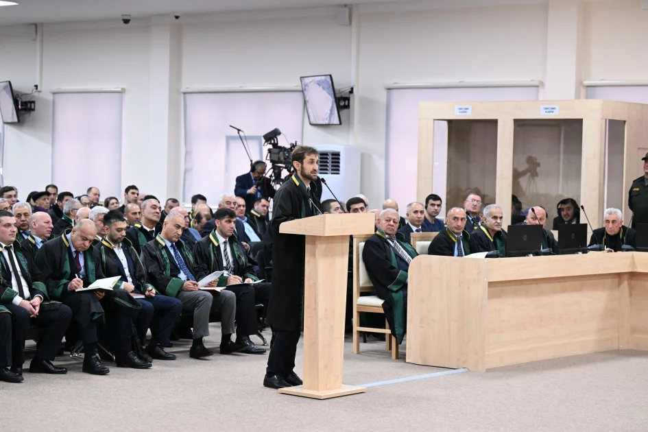 Ermənilərin Bakıda hakim qarşısında FOTOLAR