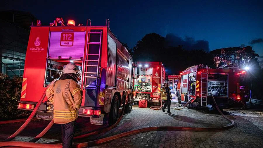 Türkiyədə kurortda baş verən yanğında 3 nəfər ölüb, 20 dən çox insan yaralanıb