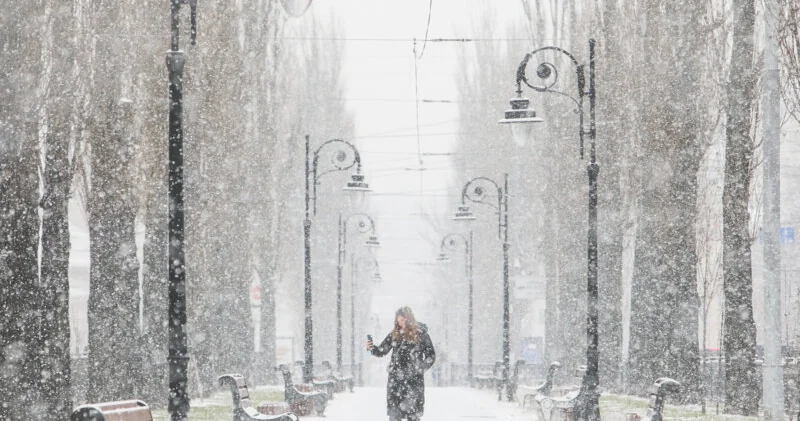 Kiyevdə humanitar fəlakət İnsanlar donur KONKRET