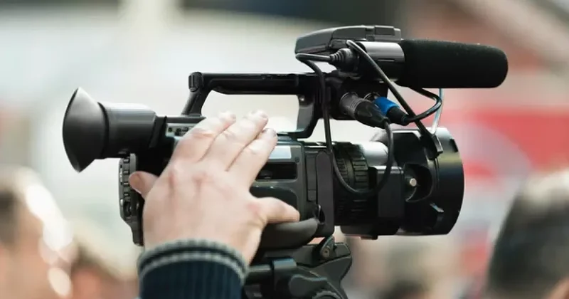 У журналиста отобрали камеру на протестах в Миннеаполисе