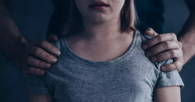 Жителя Казахстана задержали по подозрению в изнасиловании двух падчериц