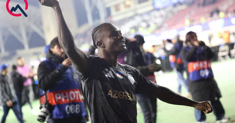 4 4 lük gecədən geriyə qalanlar... Fotolar