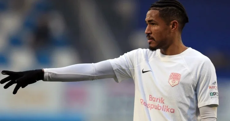 Yenidən Fluminense üçün oynamaq mənim üçün şərəf olardı Sabah ın legioneri