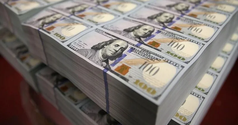 Qızıl satıcısını dollarla aldatdılar